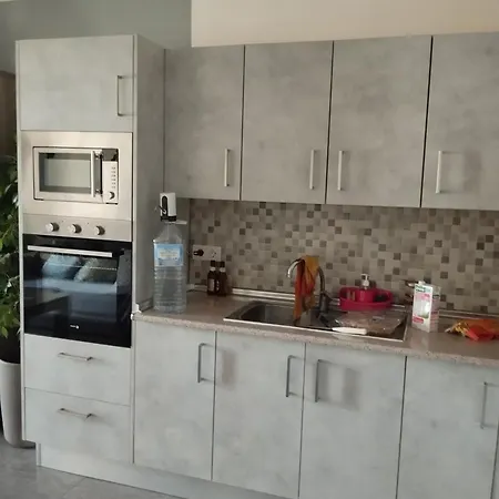 Morales Apartment